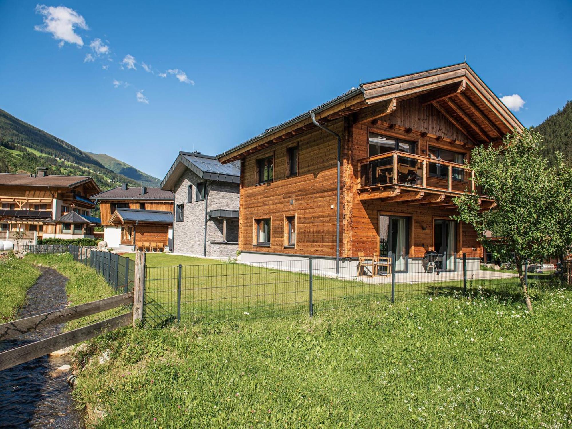 The Village Chalet Stone House Вальд  Экстерьер фото
